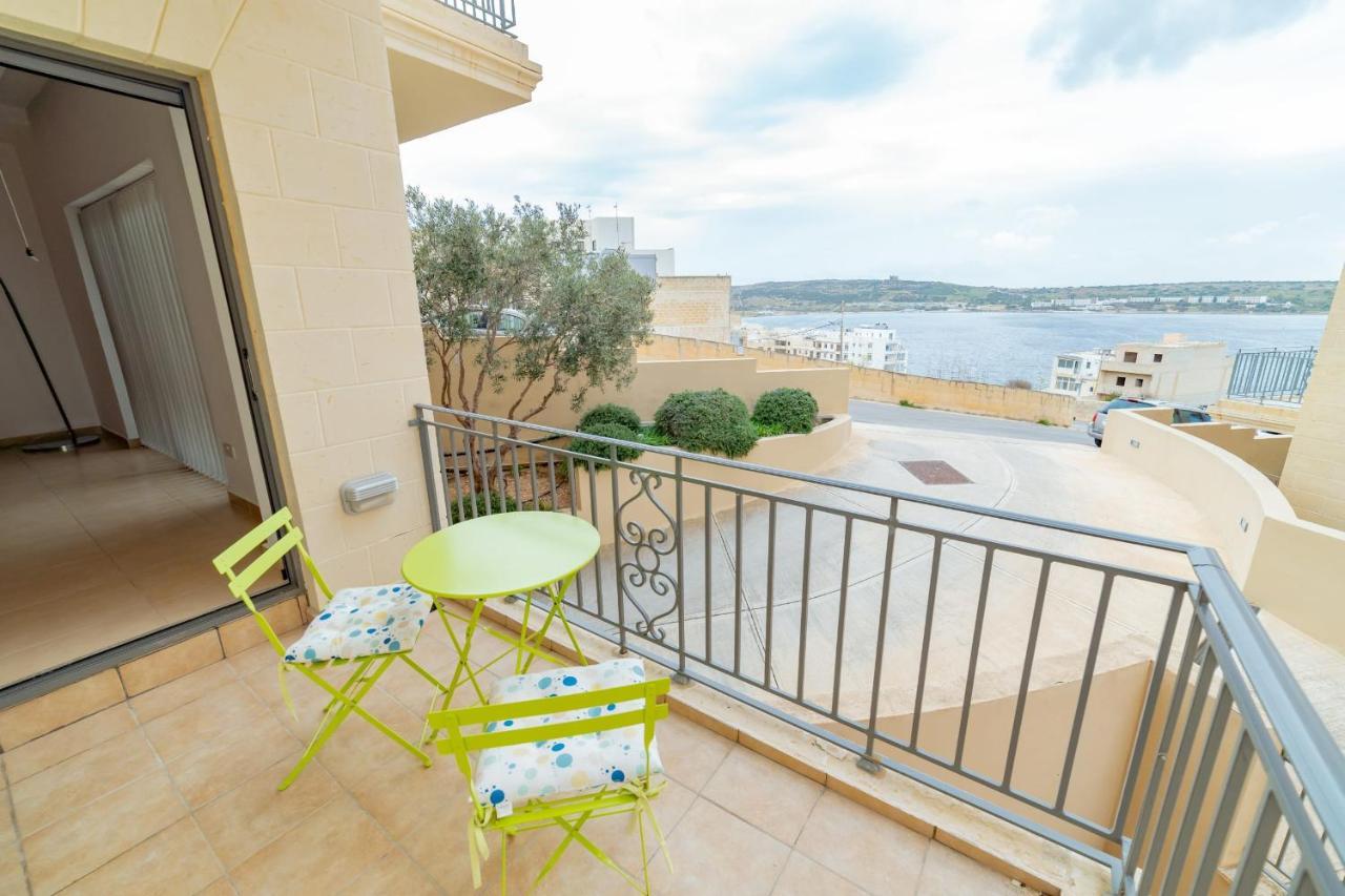 Luxury Seaview & Pool-Hosted By Sweetstay Меллиеха Экстерьер фото